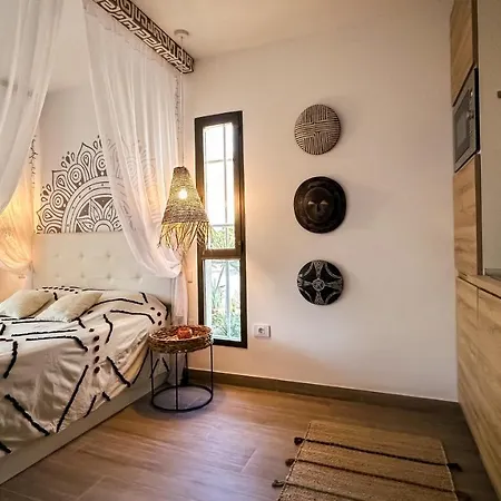 The Hut - Apartment *