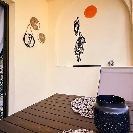 The Hut - * Costa Adeje (Tenerife)