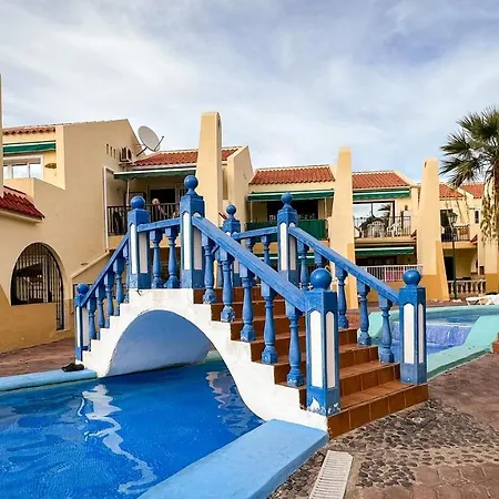 The Hut - Апартаменты *