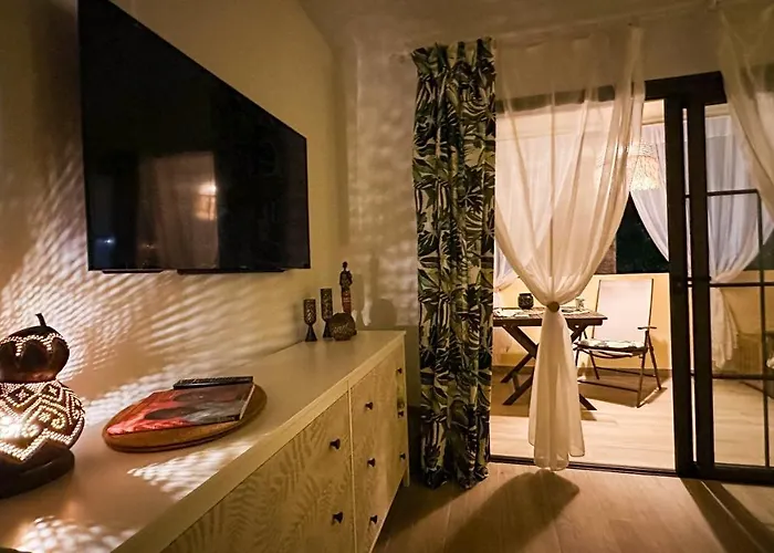 The Hut - * Costa Adeje (Tenerife)