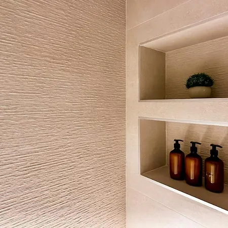 The Hut - דירה אדחה